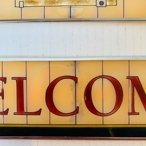 Amia Linda McFadden Sun Catcher Welcome Sign Horses Equestrian Stain Glass - Picture 9 of 14